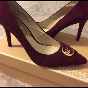 Michael Kors logo pump heels red